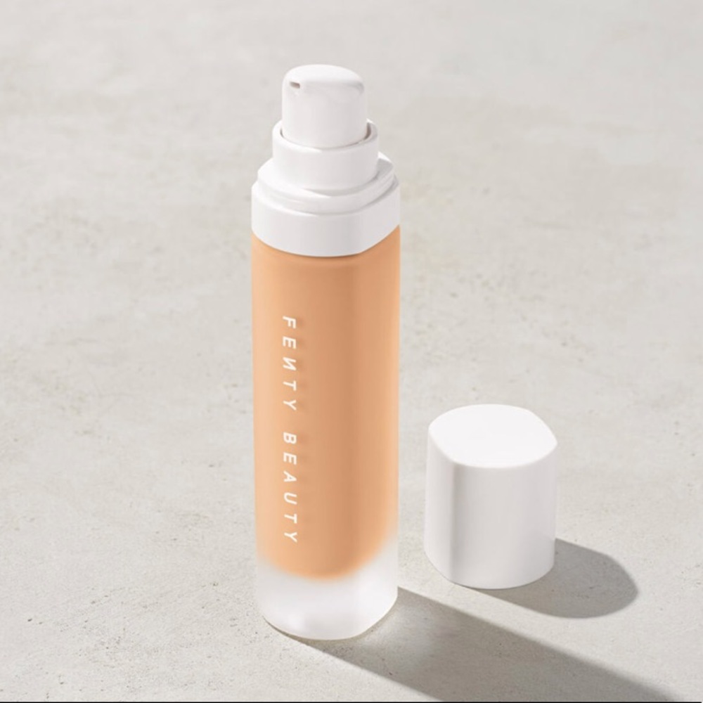 FENTY BEAUTY soft matte longwear foundation